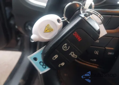 2022 Dodge Charger Sxt Rwd z USA, uszkodzony, nr VIN 2C3CDXBG8NH202869